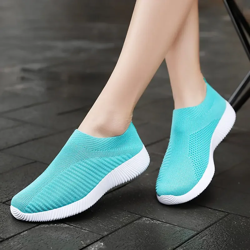 Women Vulcanized Shoes High Quality Women Sneakers Slip on Flats Shoes Women Loafers Plus Size 43 Walking Flat