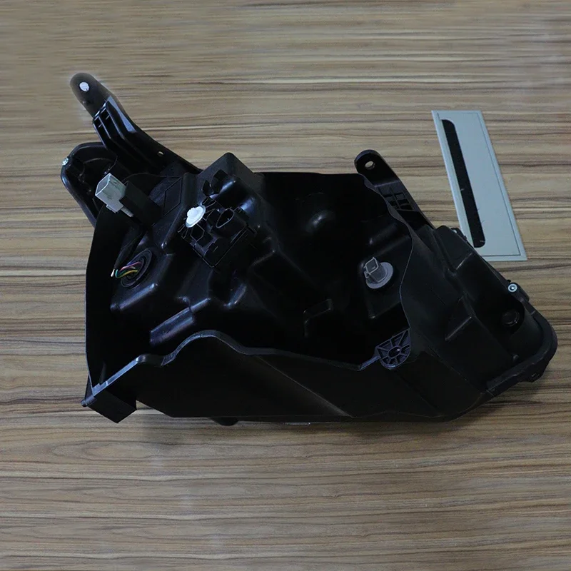 زوج المصابيح الأمامية لجهاز العرض LED DRL باللون الأسود لمصابيح DMAX Depo 2019+