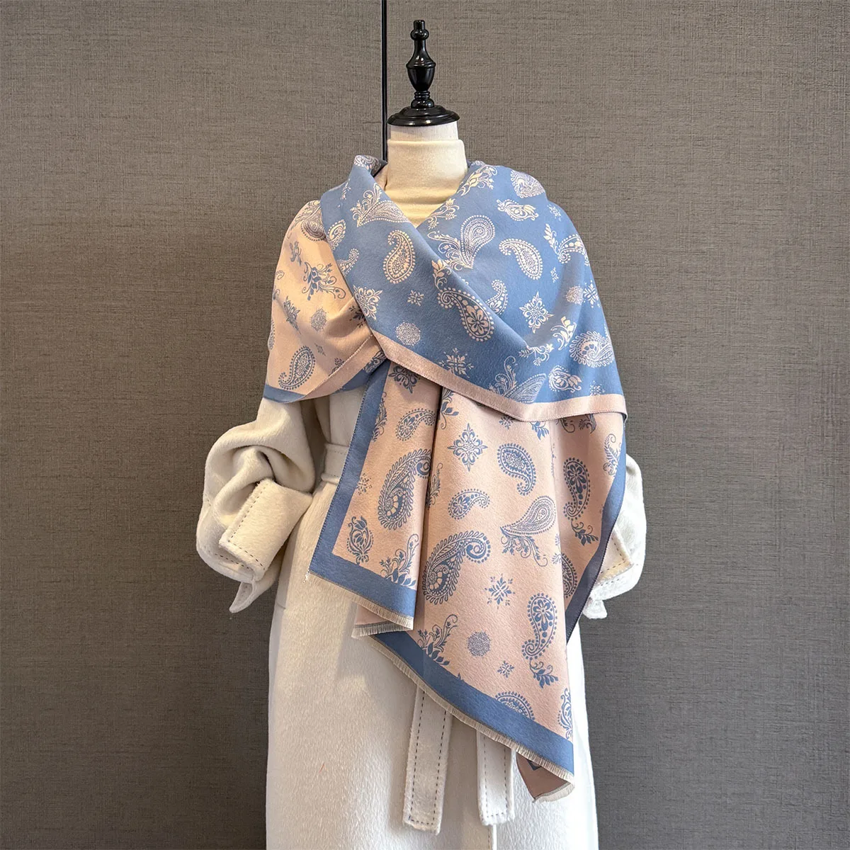 

2025 женская теплая шаль из искусственного кашемира, осень-зима, шарф с узором пейсли, функциональное защитное одеяло для шеи, бандана из пашмины Bufanda