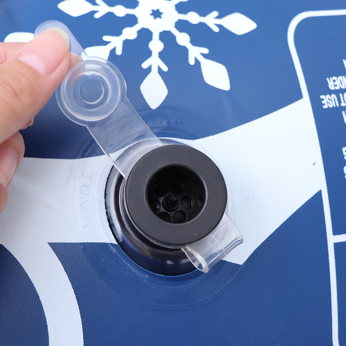 47 Inches Blue Inflatable Snow Tube PVC Snowflake Printing Snow Sled Heavy Duty Circle for Skiing Skating and Snow Games