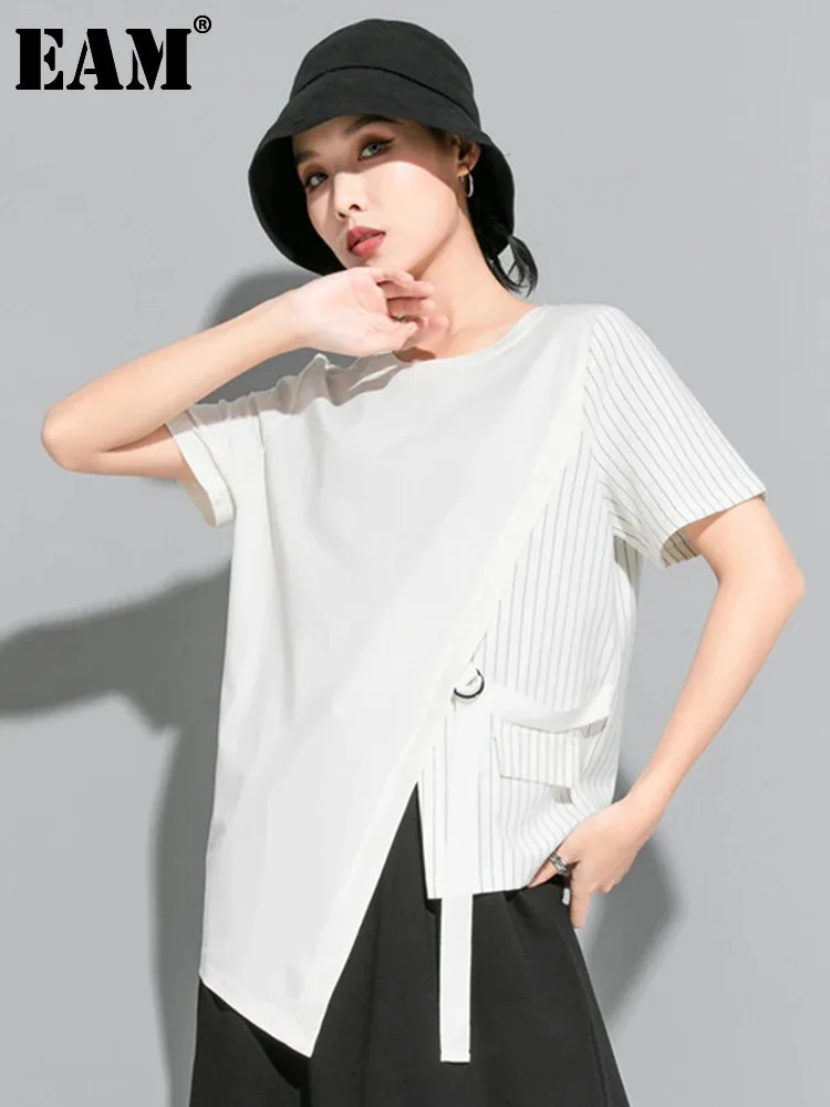 [EAM] Women White Striped Irregular Split Joint T-shirt New Round Neck Short Sleeve  Fashion Tide  Spring Summer 2025 1U629