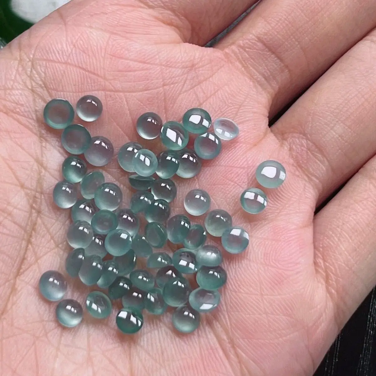Natural jadeite A product, ice double-sided 28-bottom egg surface, various inlays with blue water jadeite loose beads