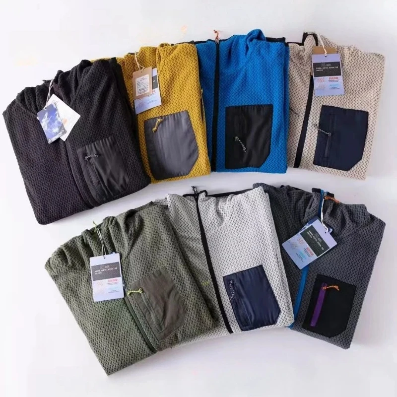 Wave Pattern Fleece Lined Hooded Zip-up Jacket/Sweatshirt: Warm & Outdoor-Ready  Ideal for Couples Hooded Sweatshirt