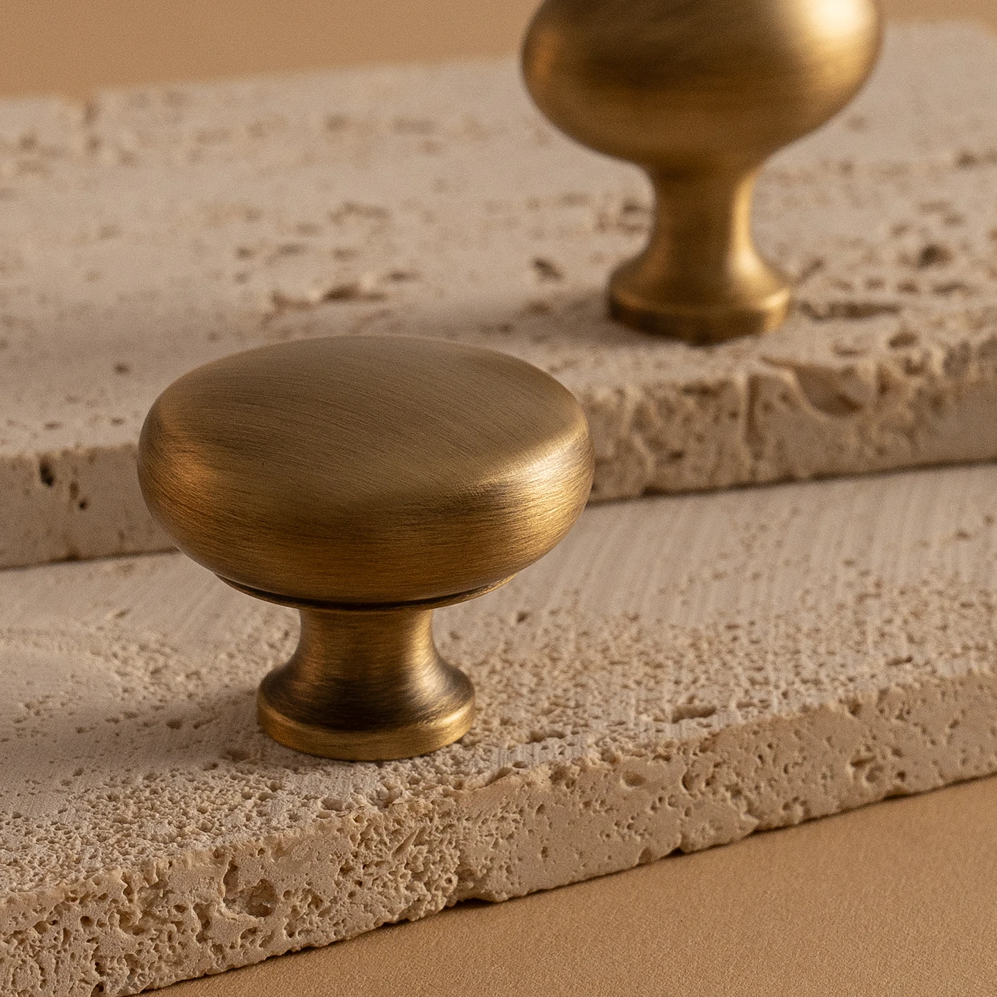 Antique brushed brass single-hole cabinet knob 27