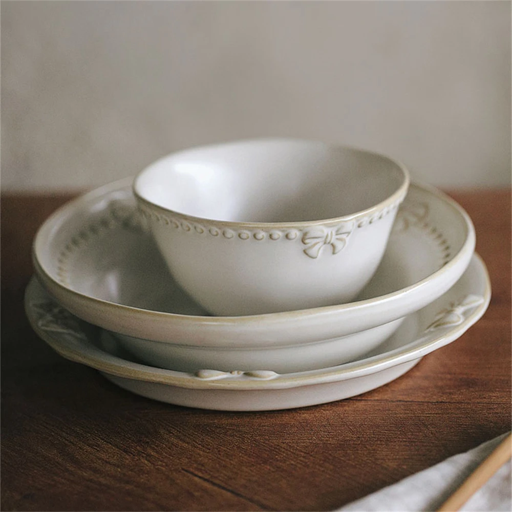 

Western Style Ceramic Plates Kitchen Supplies Salads Pizza Plates Home Decor White Relief Soup Plates Rice Bowls Tableware