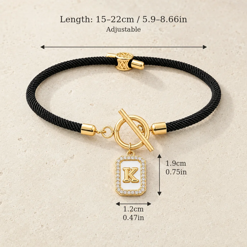 Initial Charm Schwarzes Seilarmband mit vergoldeten Buchstaben und Zirkonia, verstellbares Armband für Damen und Herren – Detail 4