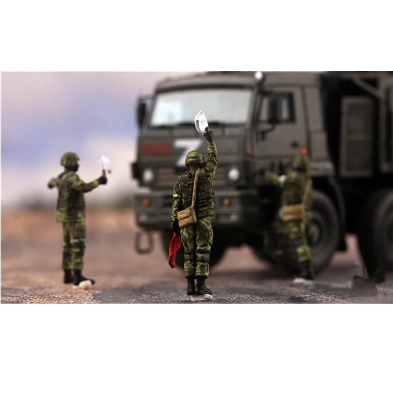 1:72 Scale Model 5Pcs Action Figure Russian Armored Vehicle Commanders Soldiers Toys DIY Scene Accessory Display Collection Gift