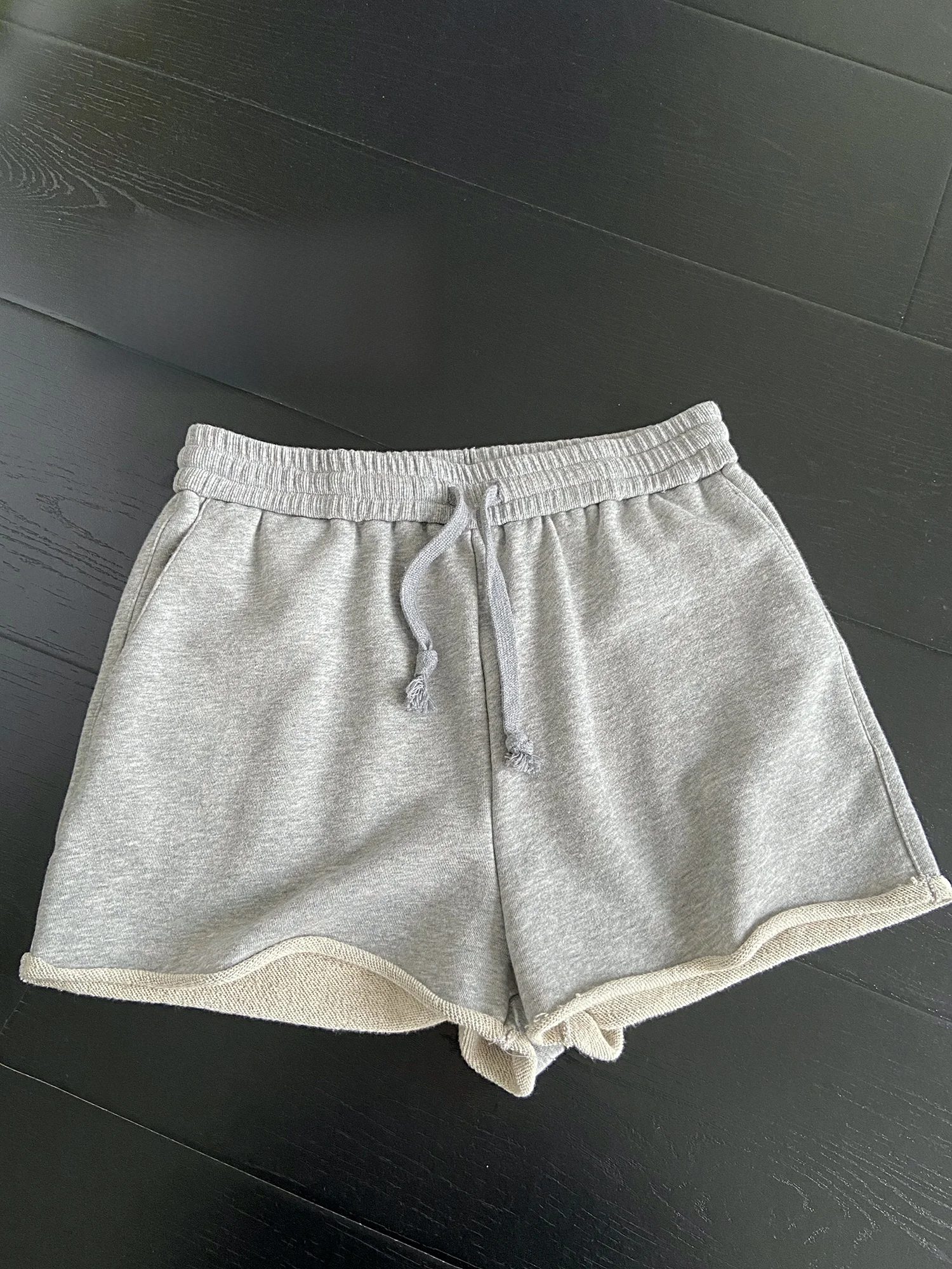 SunYeo 2026 New Commuter Corded Waist Shorts Women's Summer High Waist Versatile Casual Style Cuffed Drawstring Shorts