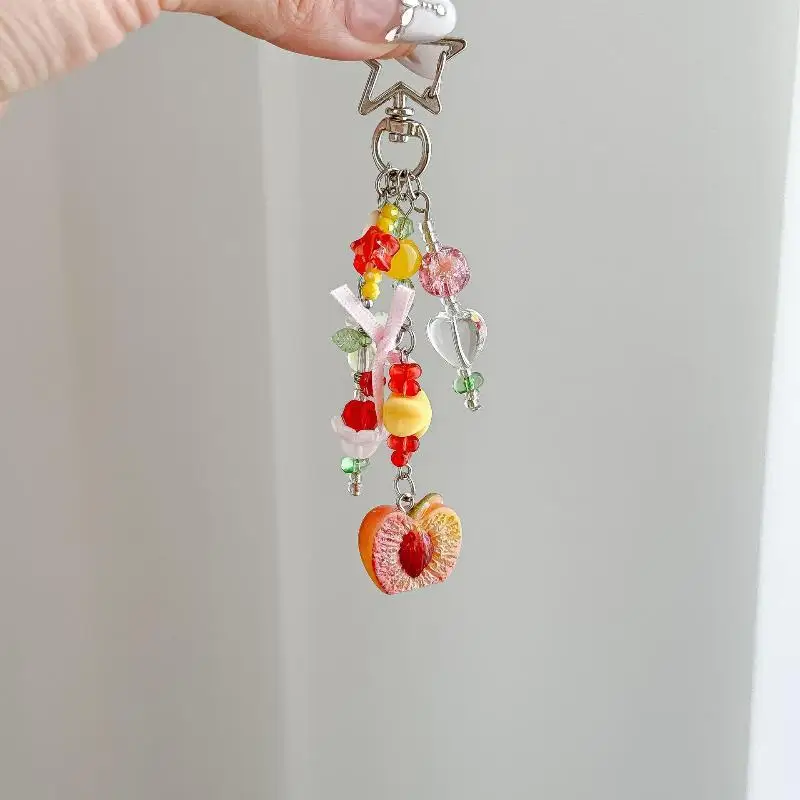 Handgefertigter Halb-Pfirsich-Schlüsselanhänger mit Sternverschluss, tragbarer Taschenanhänger, langlebige Dekoration für den täglichen Gebrauch von Schülern, kleines Geschenk – Detail 4