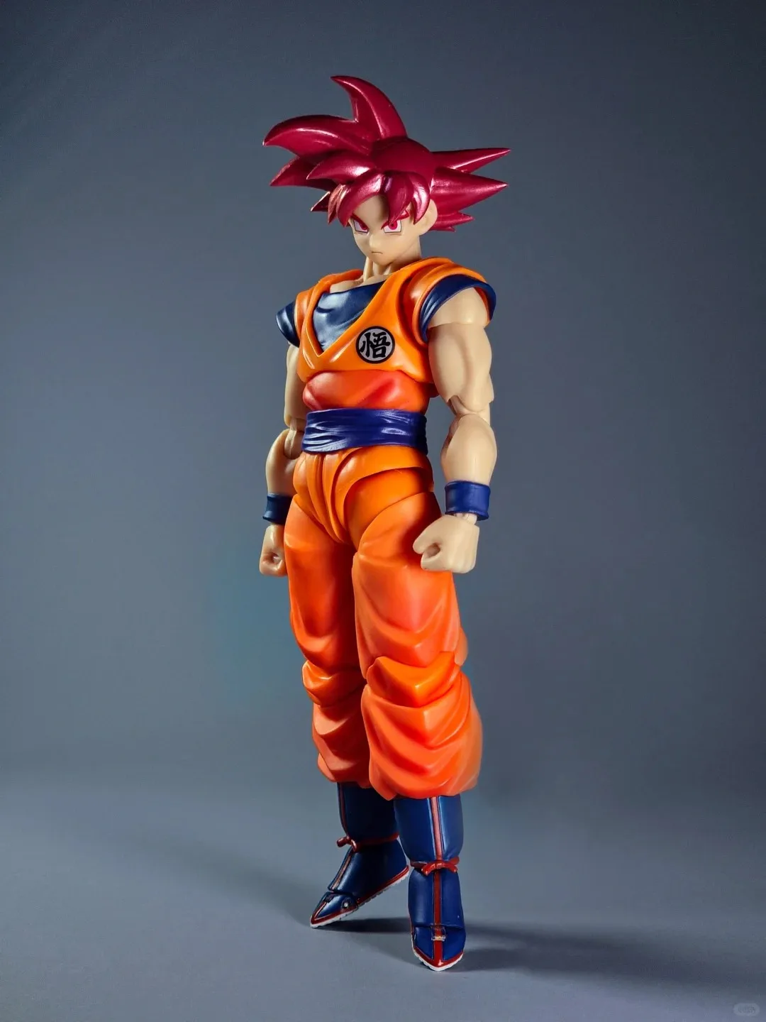 

Dragon Ball Super Super Saiyan Red Hair Goku Фигурка Коллекционная модель соревнований Игрушка для фанатов и коллекционеров