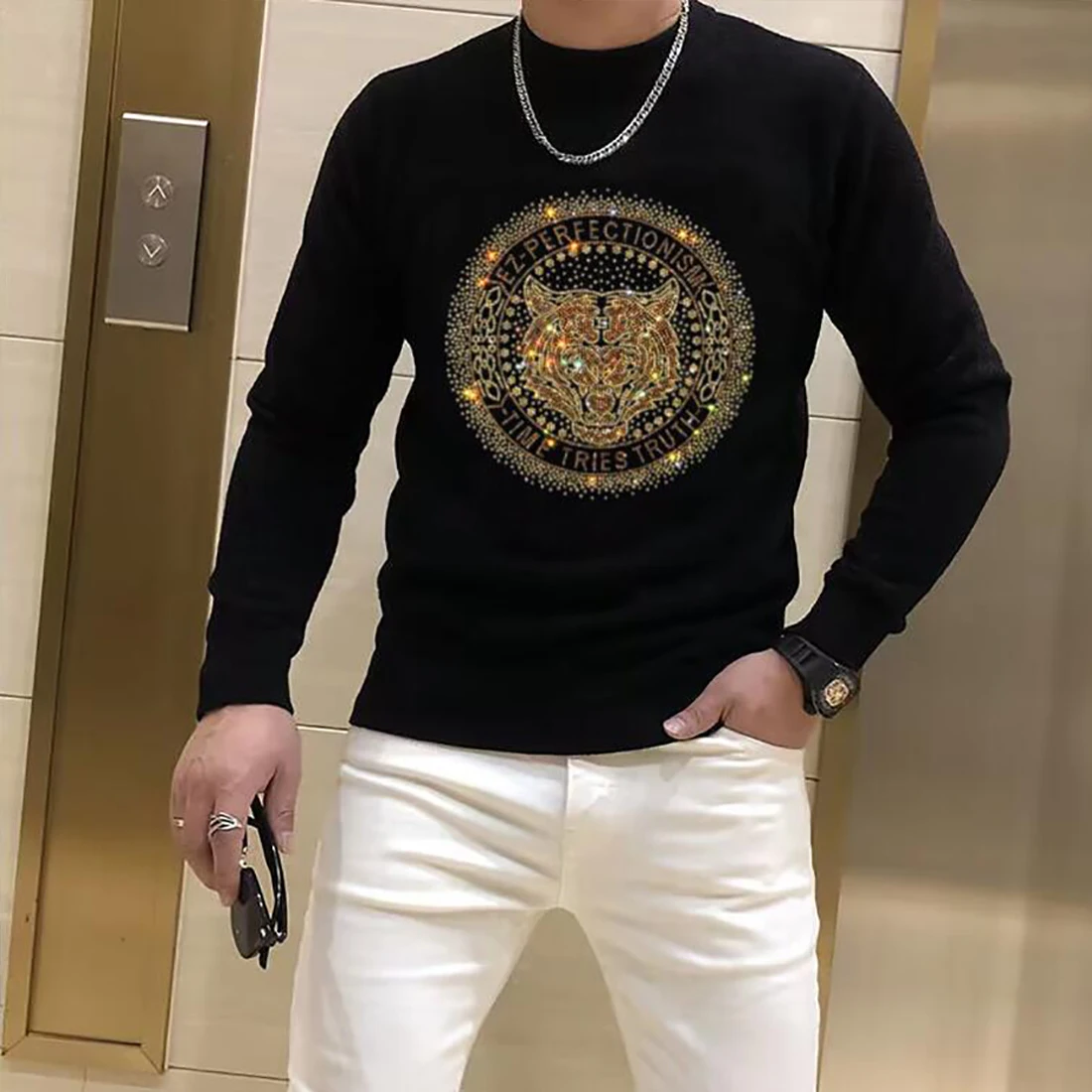 Men\'s Rhinestone Sweater Winter New Fashion Tops Warm Inner Garment Streetwear Style Fashion Trend Male Clothing Black Pullover