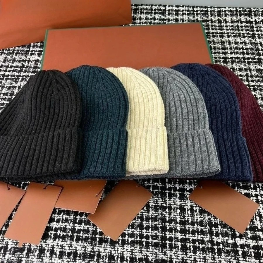 

Versatile Autumn and Winter Hats Knitted Wool Hats Men's and Women's Warm Ear Protectors Knitted Bag Head Cold Hat