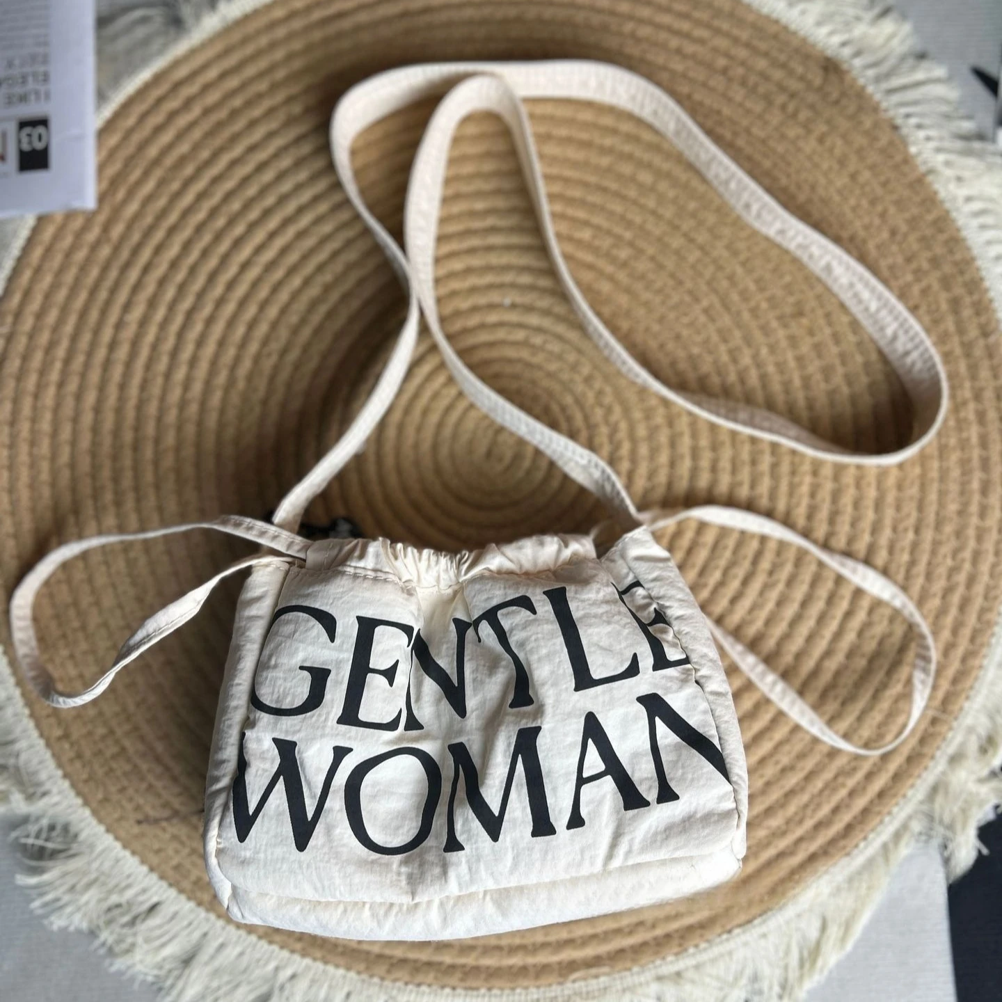 GENTLEWOMAN Hundreds of niche trend crossbody bag women Thai fashion simple hundred drawstring mini dumpling bag