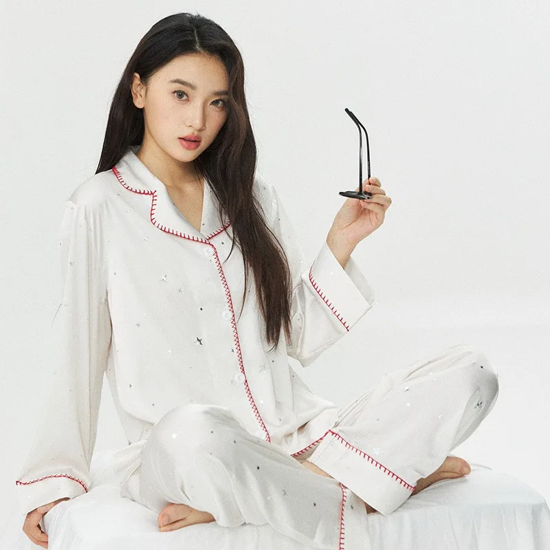 Autumn Ice Silk Gilded Long-sleeved Pajama Set High-end Korean-style Thin One-line Embroidery Suitable for Wearing As Outerwear.