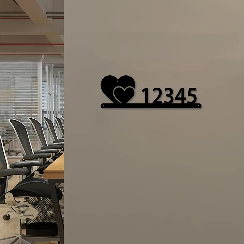 独占的な手作りのハート型の金属製ドア飾り。 壁に取り付けられ、新しい家の壁の彫刻に最適です。