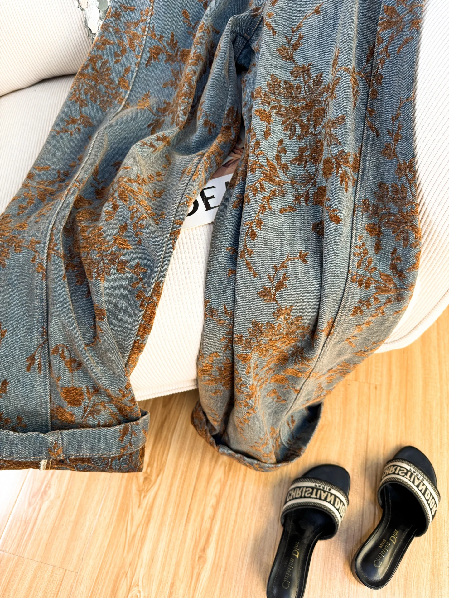 

Retro Floral Embroidery Jeans Loose Straight Casual Trousers for Women Autumn Faionable Versatile American Sle Jeans