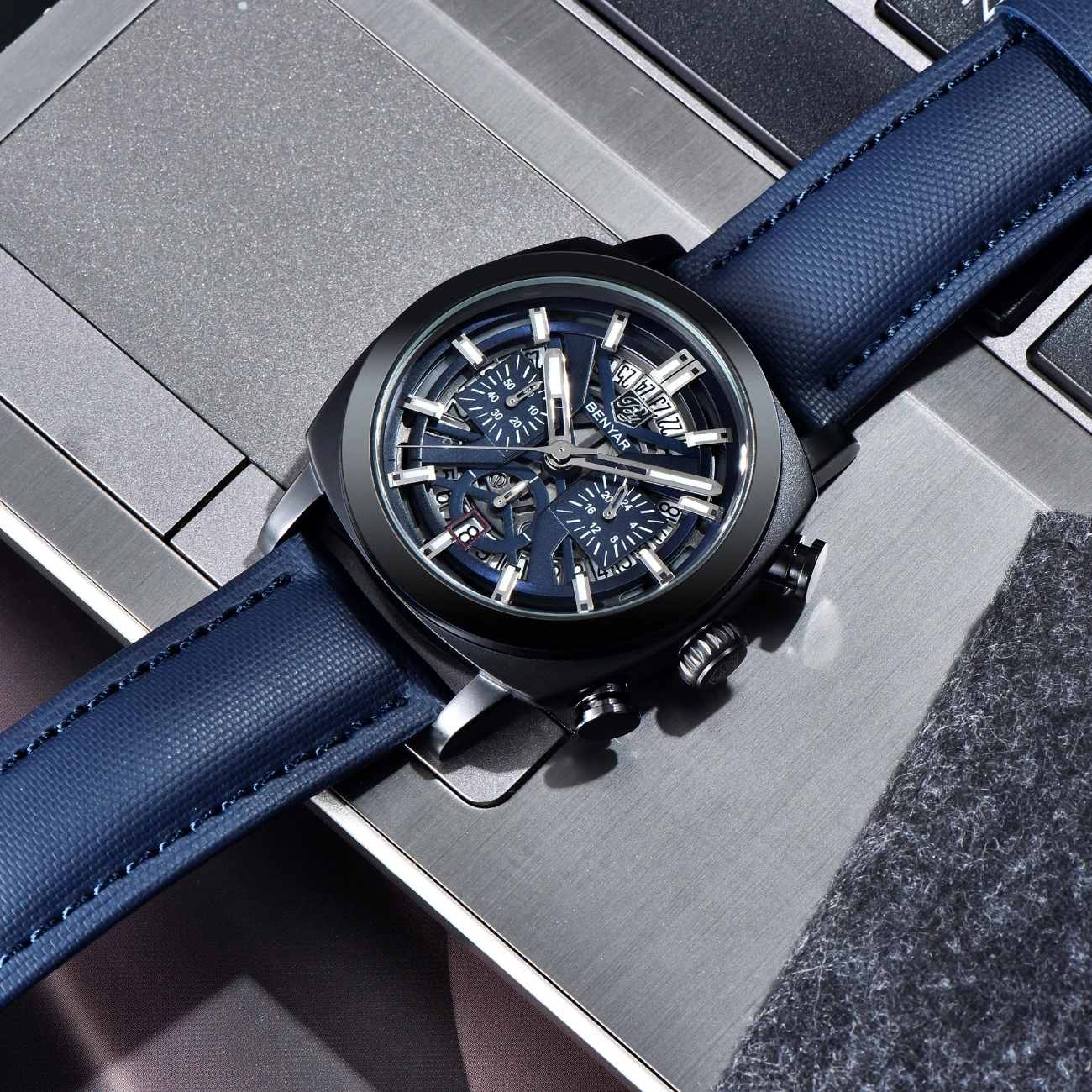 

Мужские кварцевые часы Benyar 2025, 43 мм, с люминесцентным циферблатом, водонепроницаемость 50 м, антибликовое покрытие, хронограф, модные, новые, Reloj Hombre