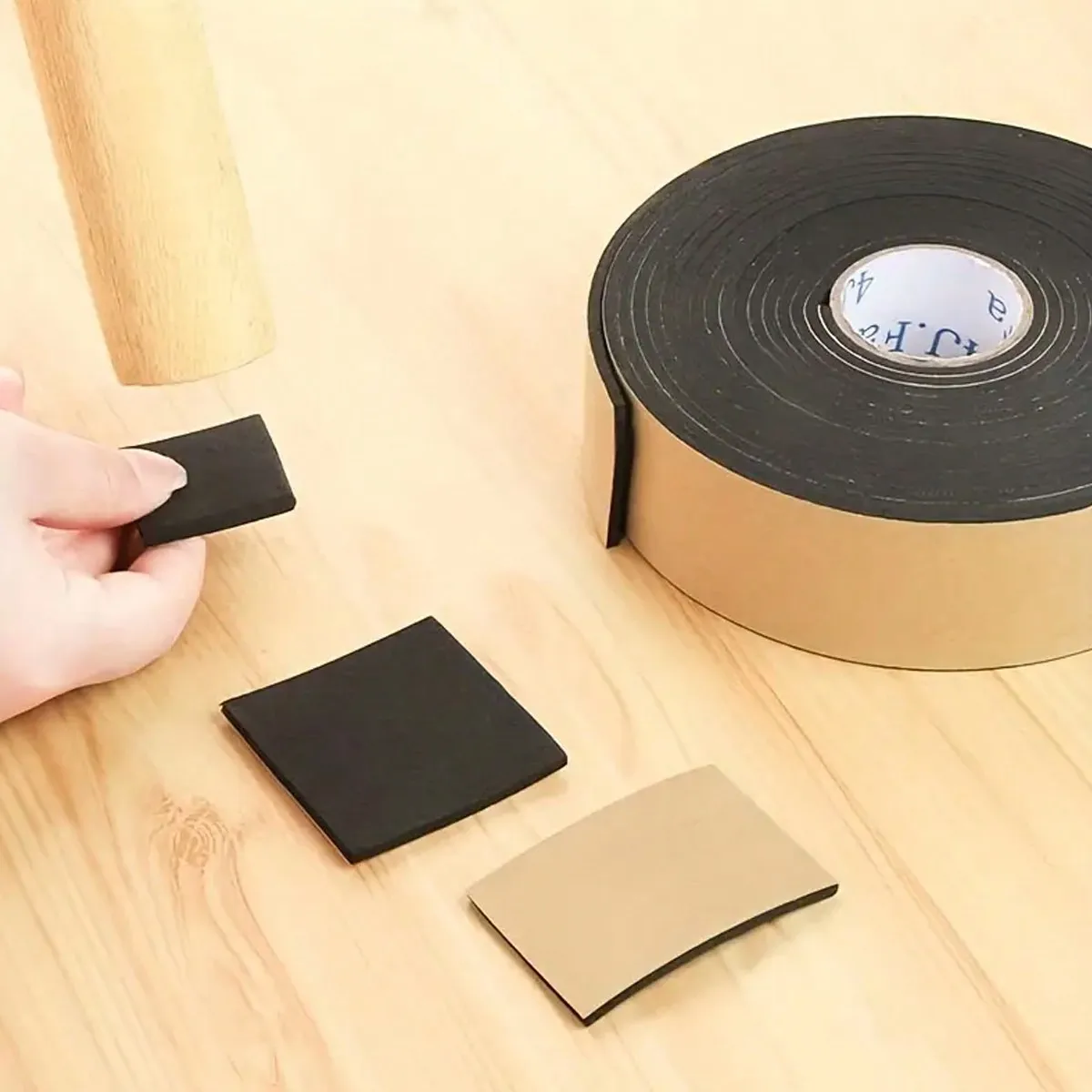 Heavy Duty mat: Cut furniture and floor protection of any shape - 1 roll 78.7 "x 1.57" x 0.2 "felt tape with backing glue