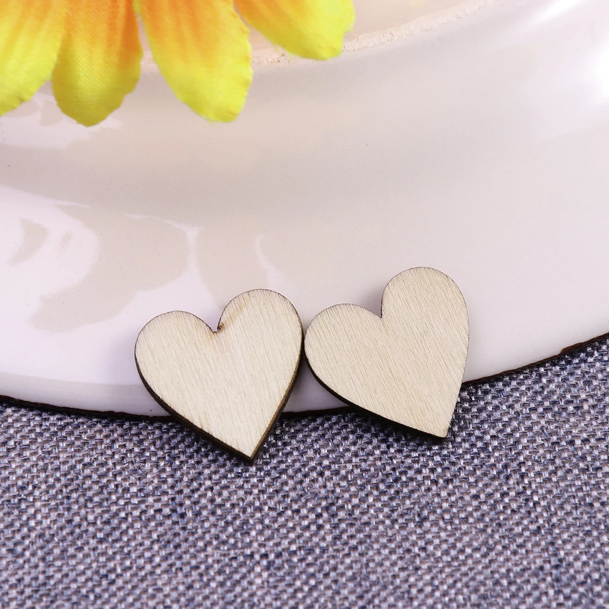 

50pcs Wooden Heart Cutouts Natural Birch Wood Slices DIY Crafts Embellishments Wedding Christmas Ornaments 2x2cm Wood Color