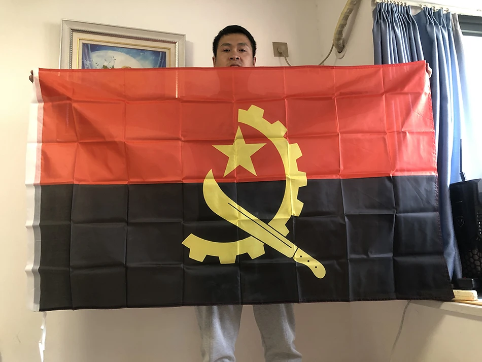 Bandera nacional Angola de poliéster colgante para decoración