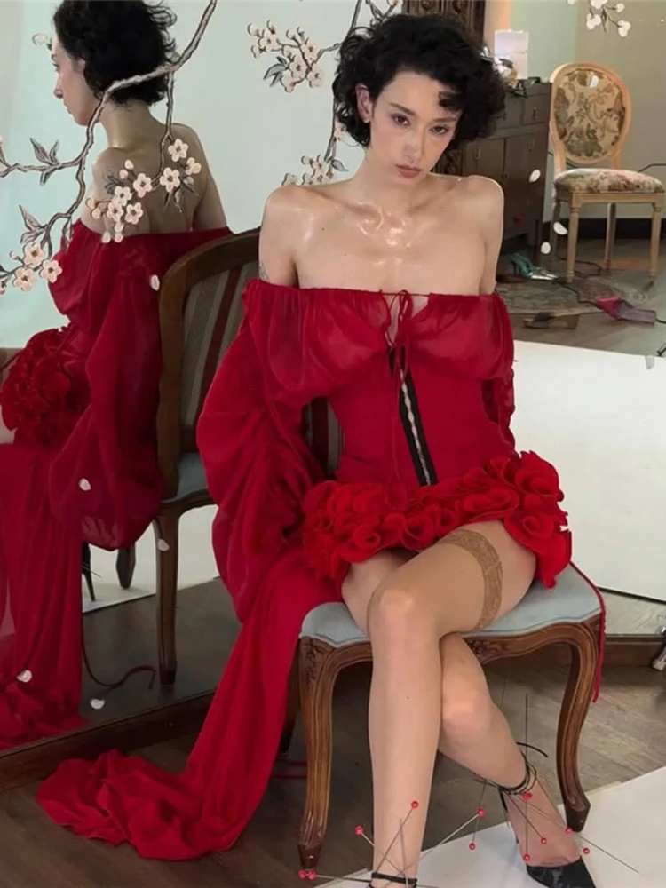 Weird Puss Christma… - image