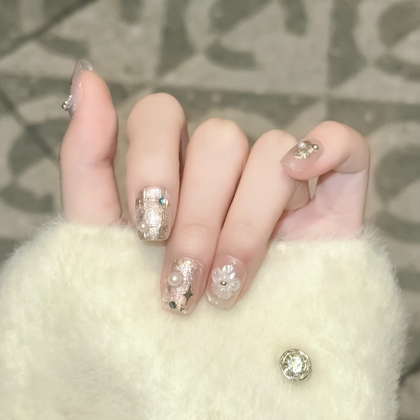 10Pcs Weihnachten Schneeflocke Drücken Auf Nägel Mit Zirkon Perle Dekorationen Handgemachte Künstliche Kurze Quadratische Falsche Nägel Für Urlaub
