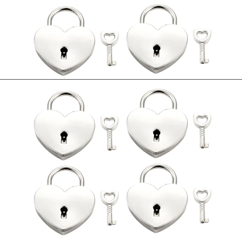 

2/4 Sets Love Shaped Lock Elegant Keychain Pendant Heart Padlock with Key