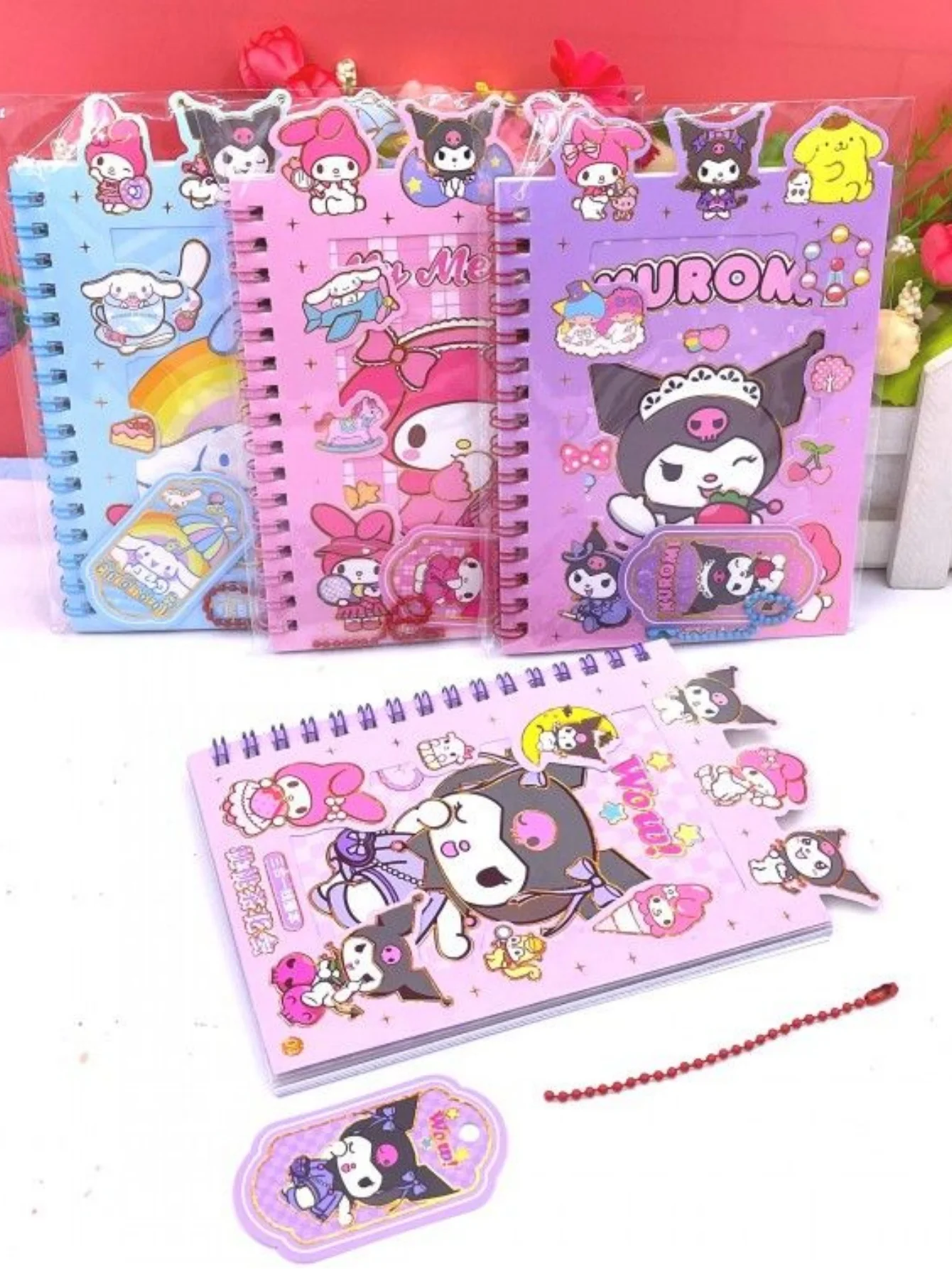 1/3 pezzi Kuromi Melody Set di adesivi Adorabile kit per diario fai da te con pendenti per notebook a spirale Regali di cancelleria per adolescenti