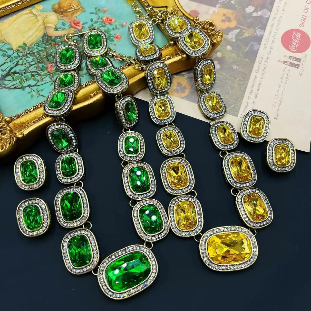 High-end Luxury Green Square Zircon Pendant Necklace Earring for Women Fashionable Creative Banquet Jewelry Set