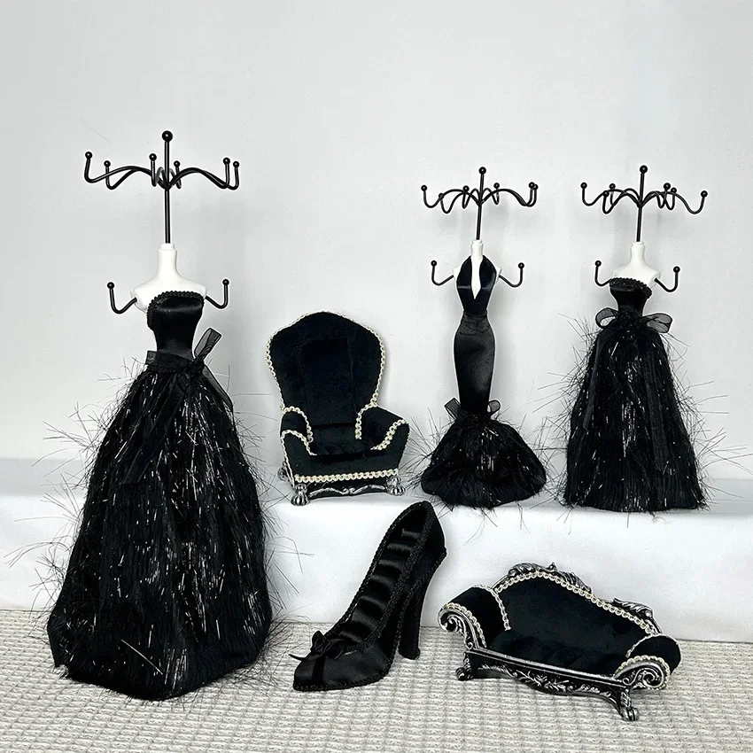 Mannequin Jewelry Storage Rack Necklace Holder Wedding Sofa High Heels Gift Earring Rack Jewelry Organizer for Rings Necklace