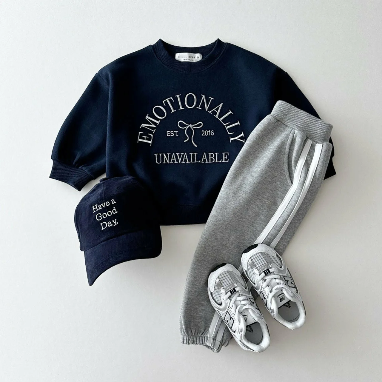 2024 Autumn New Baby Long Sleeve Casual Sweatshirt Letter Embroidery Children Loose Sweatshirt For Boys Girls Cotton Pullover