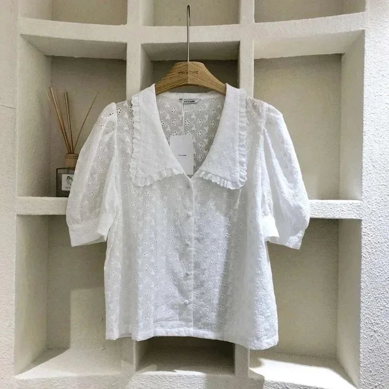 Blusa de renda branca para mulheres doce chique puff camisa de manga curta oco flor coreano peter pan colarinho verão topos