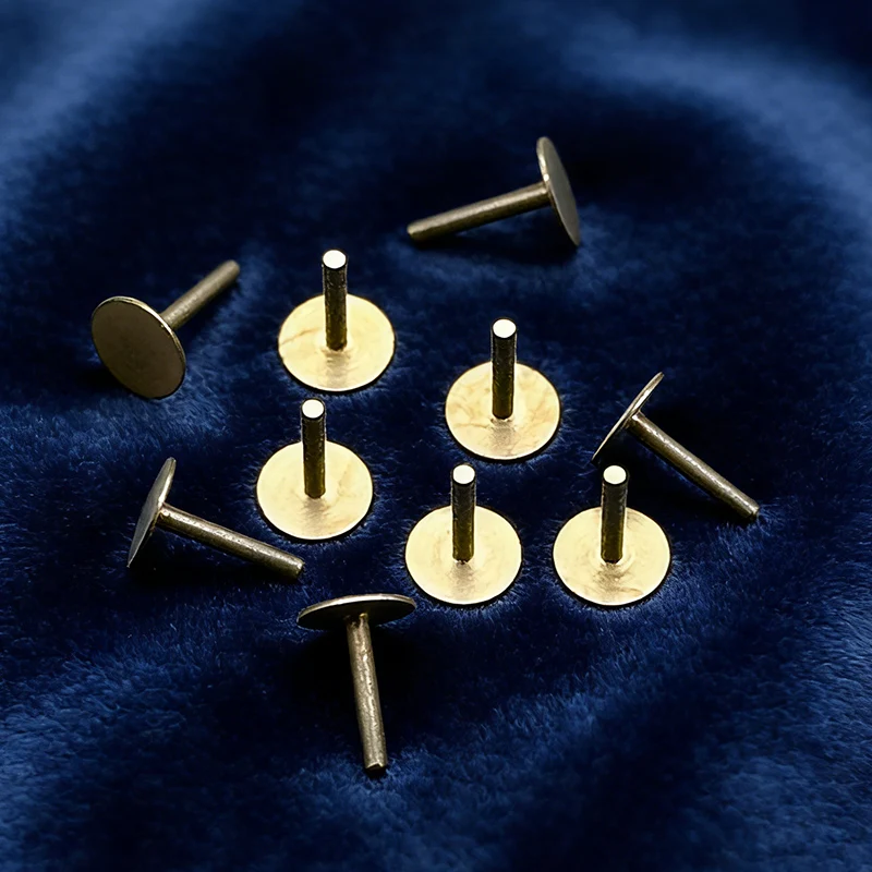 Uhrenzifferblatt-Stift 0,6mm Durchmesser Kupfermaterial Fixierter Zifferblattstift mit Positionierfuß Reparatur-Zifferblattzubehör Uhrenreparatur-Ersatzteile – Detail 6