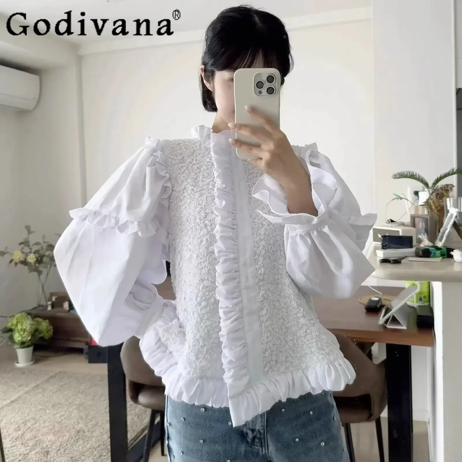 Japanese Style White Long-sleeved Shirt Women's Autumn and Winter Elegant Pleated Puff Sleeve Top Lady Sweet Casual Vest Jacket