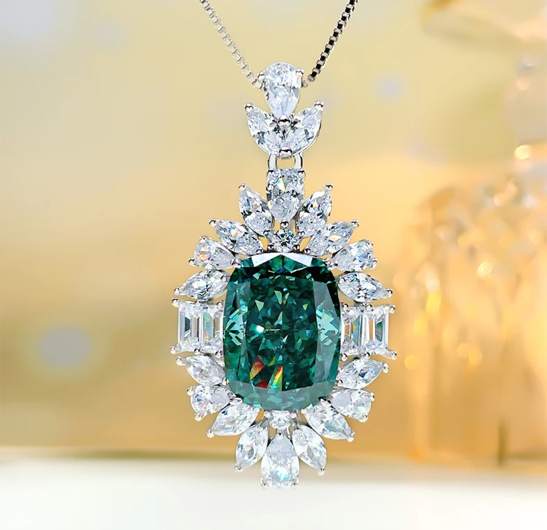 

New Dark Green 925 Sterling Silver Pendant Set with High Carbon Diamond Versatile Luxury Temperament Banquet Style Fashion Woman