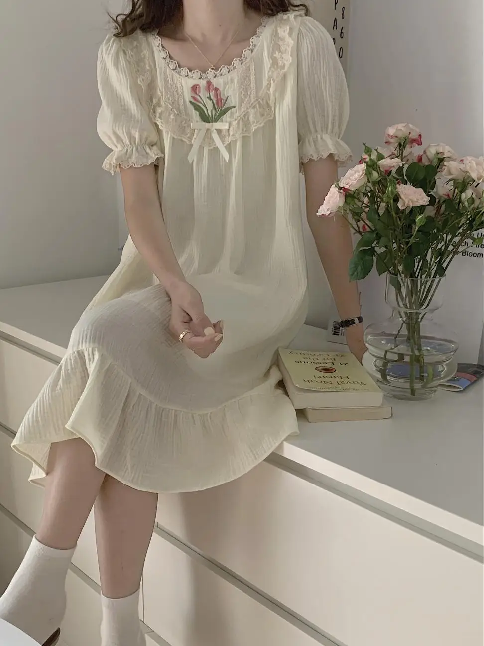 Cotton Tulip Embroidery Pajamas Women White Nightgown Lace O-Neck Short Sleeve Long Night Dress Loose Kawaii Sleepwear