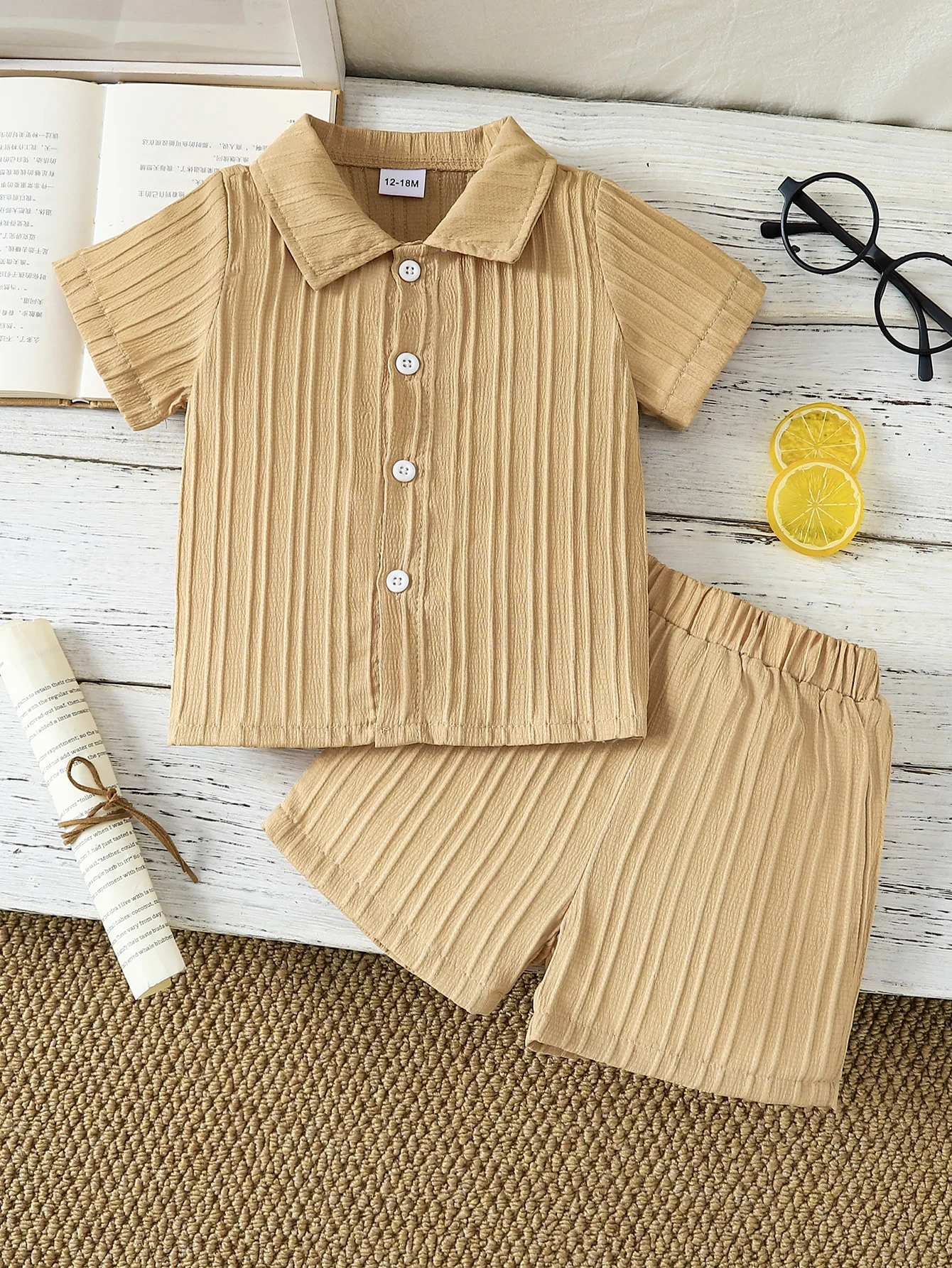 2pcs Summer Unisex Baby Khaki Vertical Striped Outfit Set, Lapel Button Down Shirt + Elastic Waist Shorts, Minimalist Ins Style