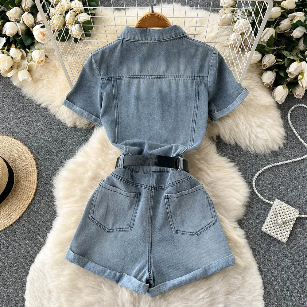 Jumpsuit Denim Shorts 2024 New Women\'s Lapel Short Sleeved Belt High Waisted Wide Leg Shorts Fashionable High Street Ladies Wear