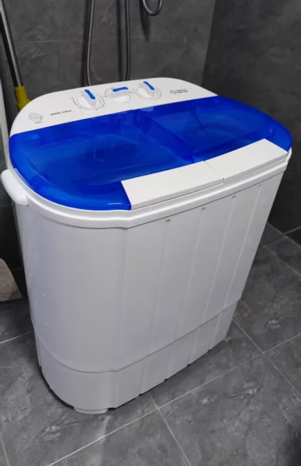 

Бытовая небольшая быстросохнущая двухслойная цилиндрическая элюирующая мини-стиральная машина двойного назначения