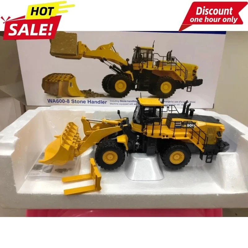 

For UH 8153 WA600-8 Wheel Loader Forklift Alloy Engineering Vehicle Model 1:50