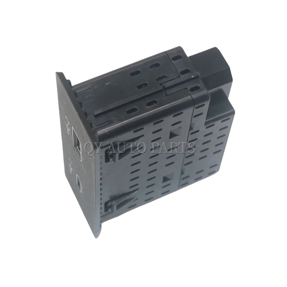 284H3-9HE1A 284H3-9HE0A 284H3-9HE2A พอร์ต USB และ Type C ช่องเสียบเสริมสำหรับรถยนต์นิสสัน ไททัน ปี 2021-2024