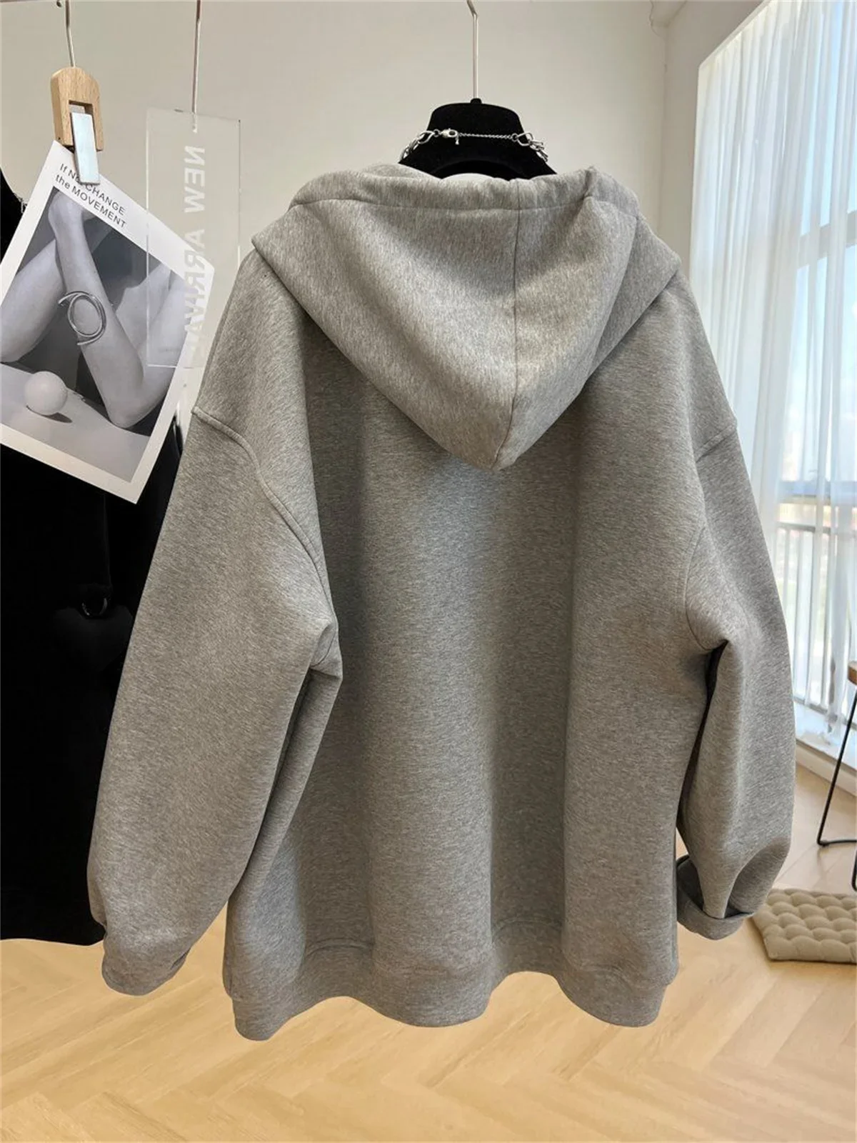 인기 있고 트렌디한 서양식 봄 가을 지퍼 후드 재킷 캐주얼하고 패셔너블한 루즈하고 클래식한 스포츠 탑