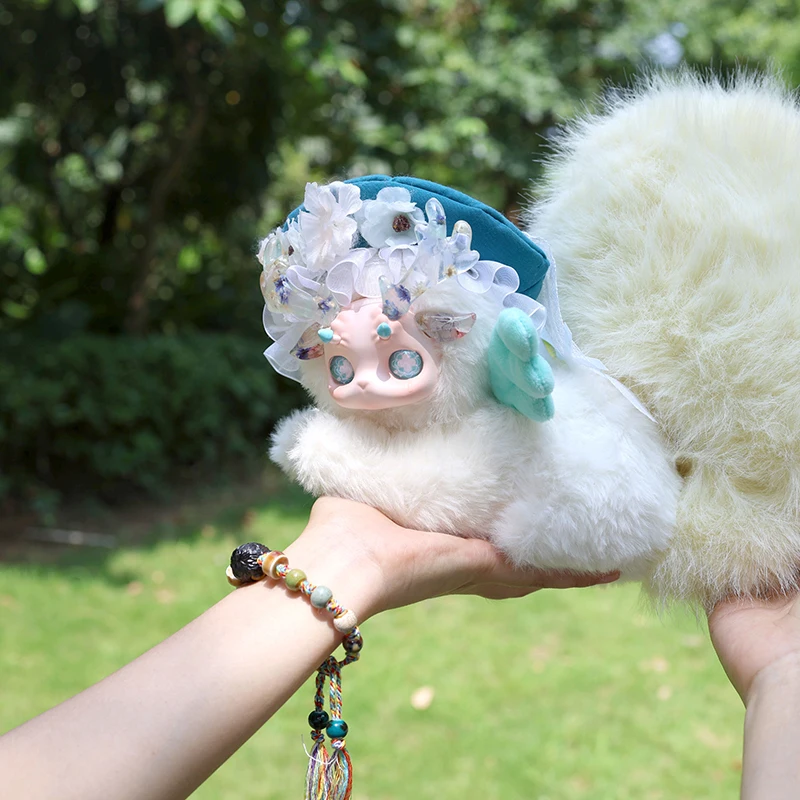 

Genuine GULULU Blooming Deer Series Blind Box Kawaii Vinyl Face Dolls Decoration Girl Lovely Doll Mystery Box Toys Birthday Gift