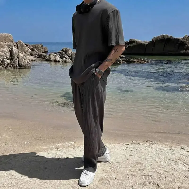 

New Summer Men's Three-piece Round Neck Shorts Sleeve Tops Casual Straight Shorts Wide Leg Loose Pant Male Sets Chic