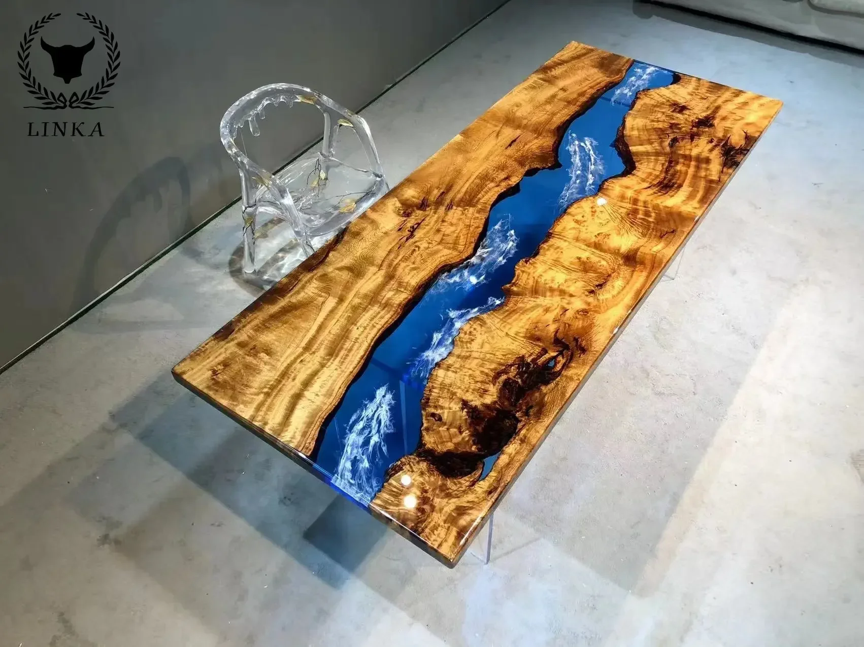 Custom Cinnamomum camphora Beautiful solid walnut wood river dining table now on promotion clear epoxy resin table top