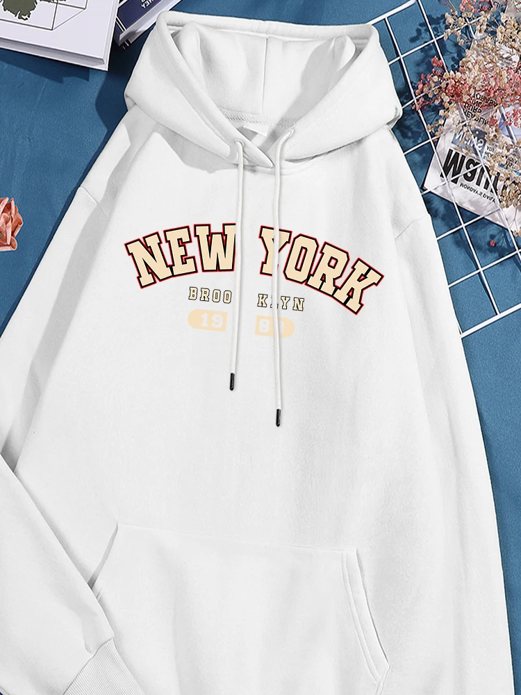 New York 1988 Printed Female Hoodies Leisure Comfortable Sweatshirt Sporty Essential Sport Shirts Versatile Drawstring Clothes