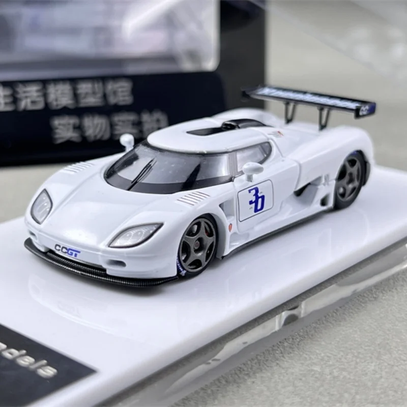 Autobots Model 1:64 CCGT open lid version alloy car model