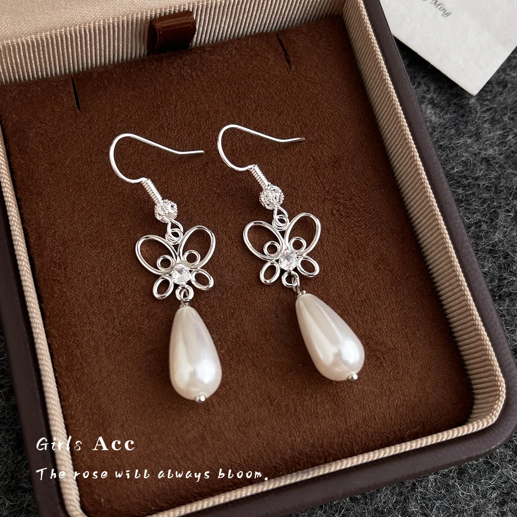 

Pure Handmade French Hollow Butterfly Tassel Drop Earrings Fashion Long Water Drop Pearl Earrings High Sense New Chinese Jewelry