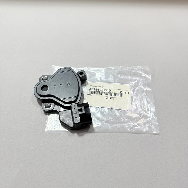 Inhibitor Neutral Safety Switch for Hyundai Tiburon Accent Kia Rio Rio5 1996-2005 4595628010 45956-28010