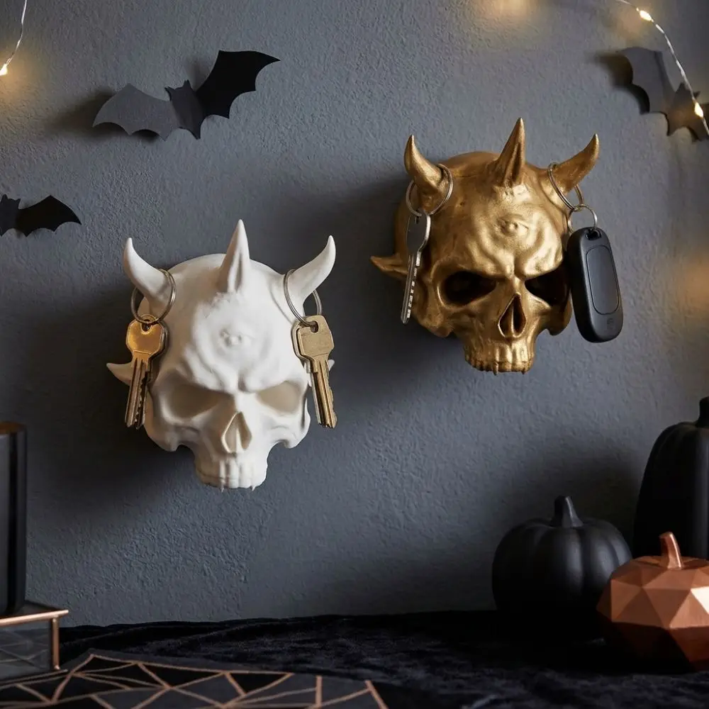 3D Printed Halloween Skull Wall Hook Unique Wall Mounted Skull Head Wall Hanger Art Sculpture Dark Style Gothic Storage Hook
